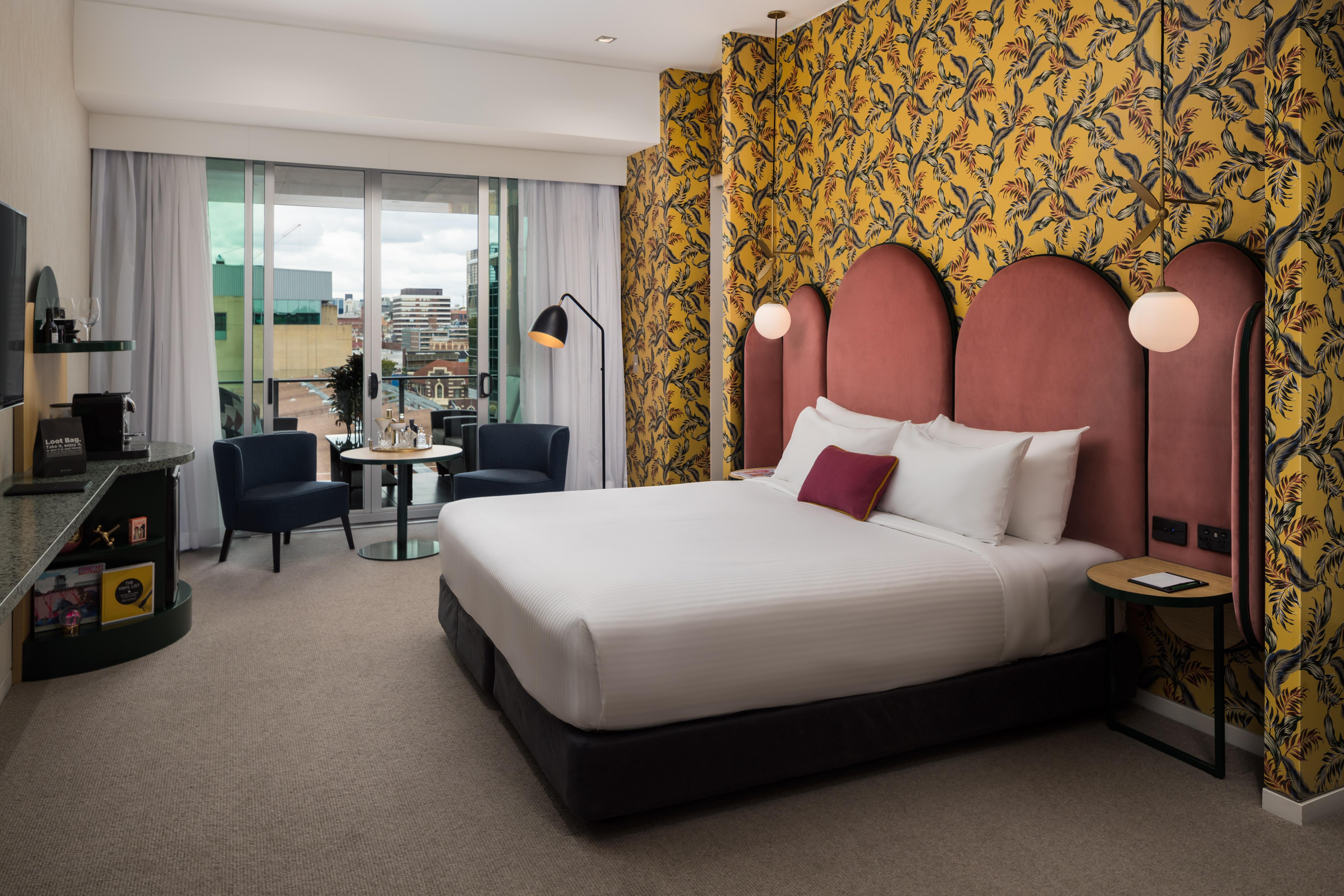 Ovolo The Valley Brisbane Eksteriør billede A room at the hotel