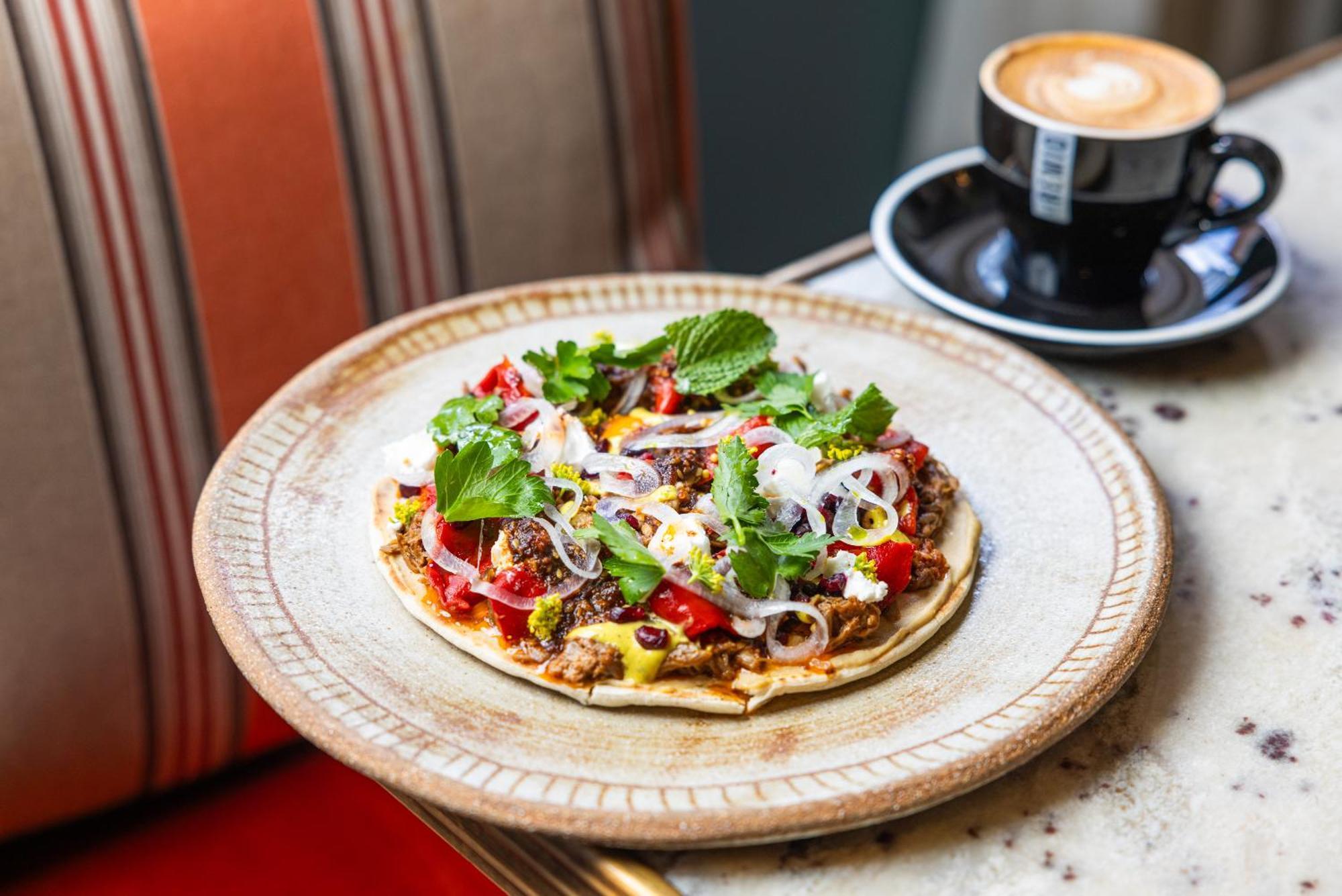 Ovolo The Valley Brisbane Eksteriør billede A vegan pizza at the restaurant