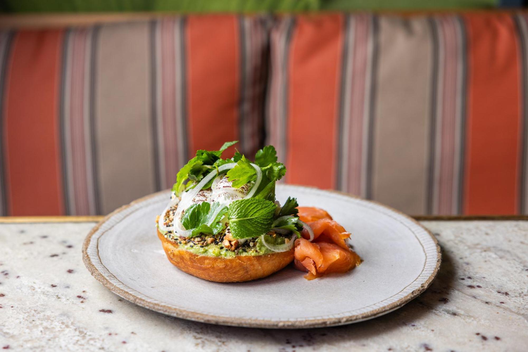 Ovolo The Valley Brisbane Eksteriør billede Avocado and salmon bagel