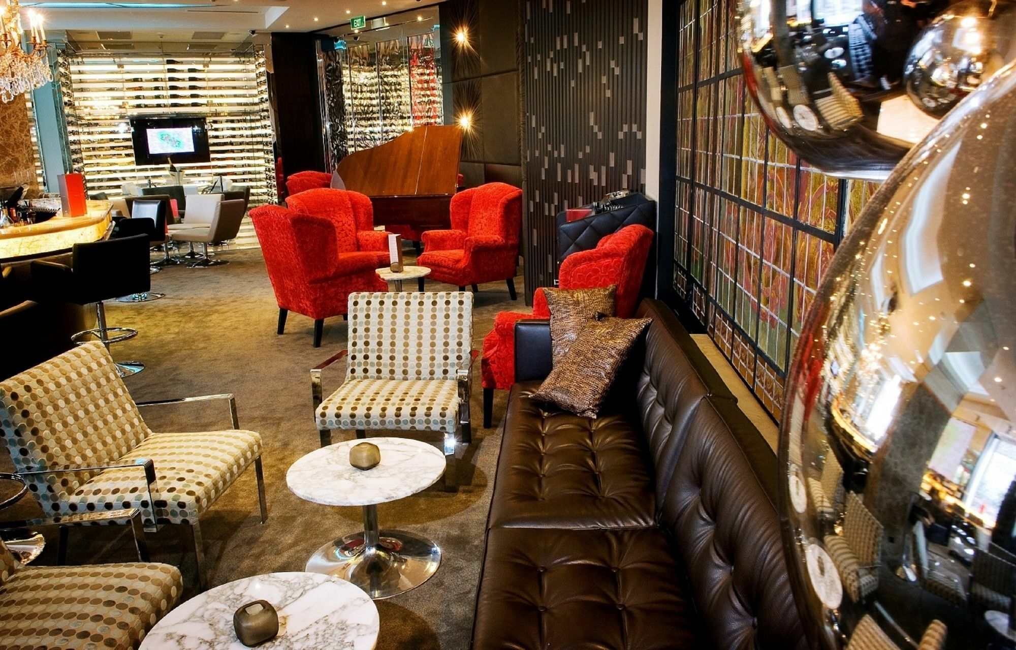 Ovolo The Valley Brisbane Eksteriør billede The interior of the lounge